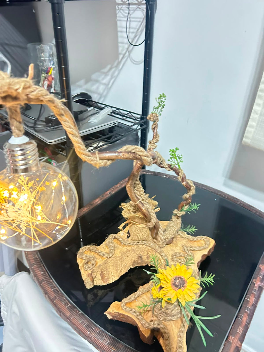 Lampara de mesa rústiva "BOSQUE Y GIRASOL"(edición única)